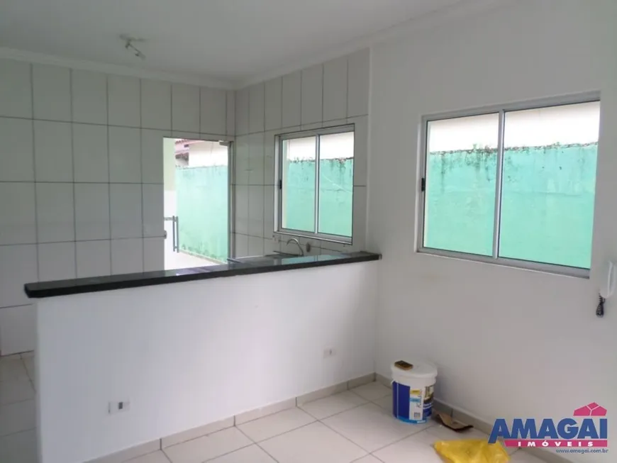 Foto 1 de Casa com 3 Quartos à venda, 90m² em Jardim Emília, Jacareí