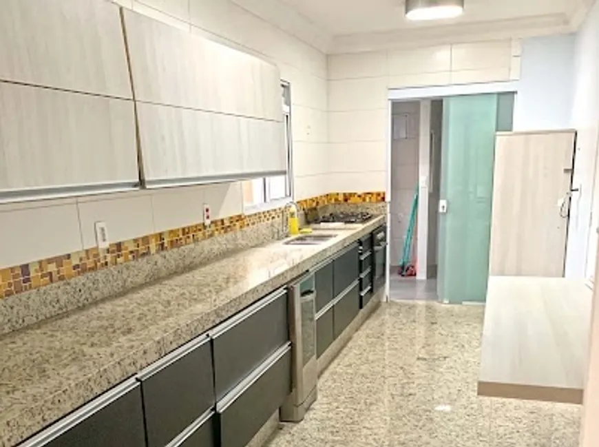 Foto 1 de Casa com 4 Quartos à venda, 200m² em Jardim Shangai, Jundiaí