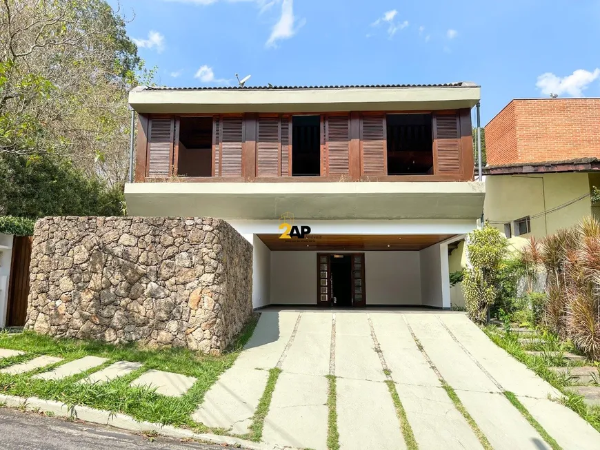 Foto 1 de Casa de Condomínio com 5 Quartos para venda ou aluguel, 400m² em Jardim Morumbi, São Paulo