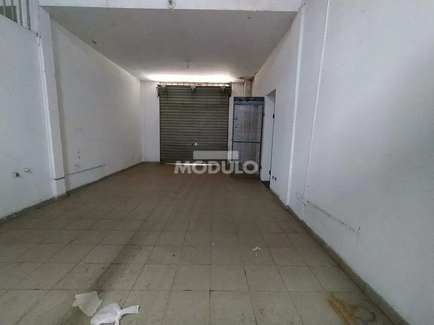 Foto 1 de Ponto Comercial para alugar, 24m² em Bom Jesus, Uberlândia