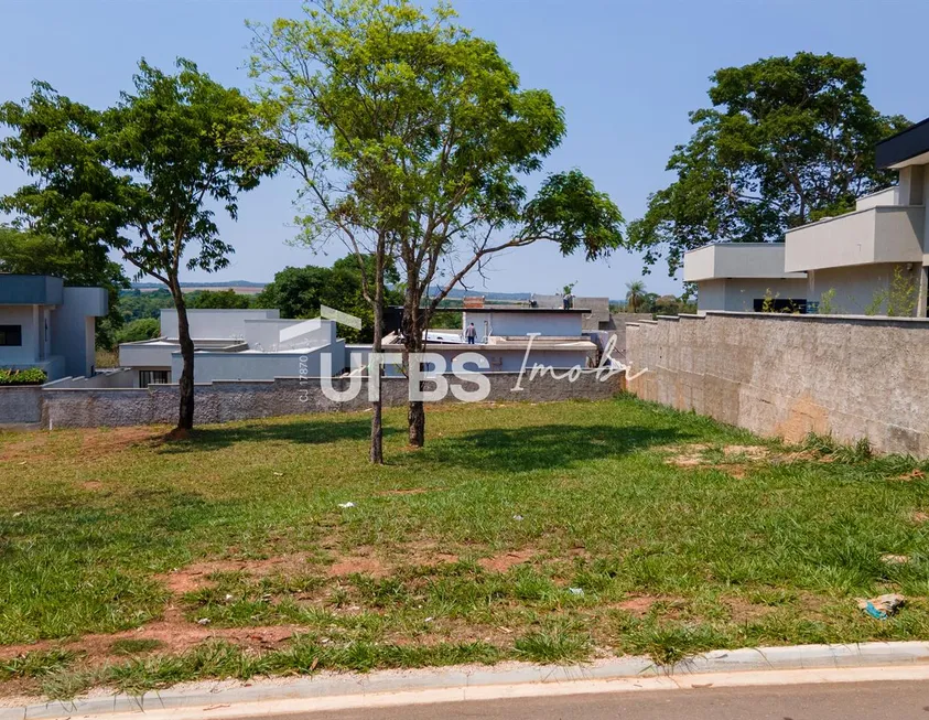 Foto 1 de Lote/Terreno à venda, 565m² em Fazenda Vau das Pombas, Goiânia