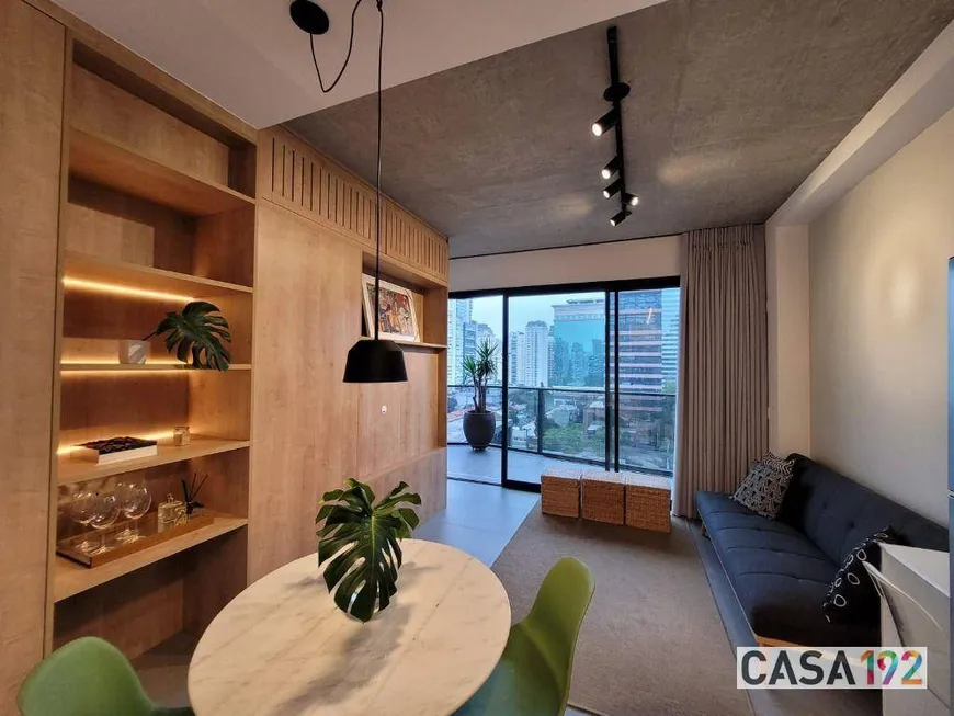 Foto 1 de Apartamento com 1 Quarto para venda ou aluguel, 45m² em Vila Olímpia, São Paulo