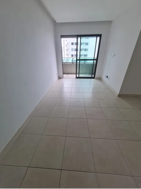 Foto 1 de Apartamento com 3 Quartos à venda, 77m² em Parnamirim, Recife