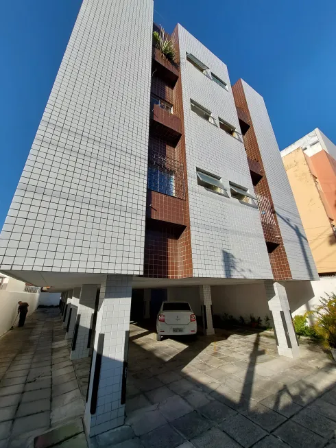 Foto 1 de Apartamento com 2 Quartos à venda, 63m² em Boa Viagem, Recife