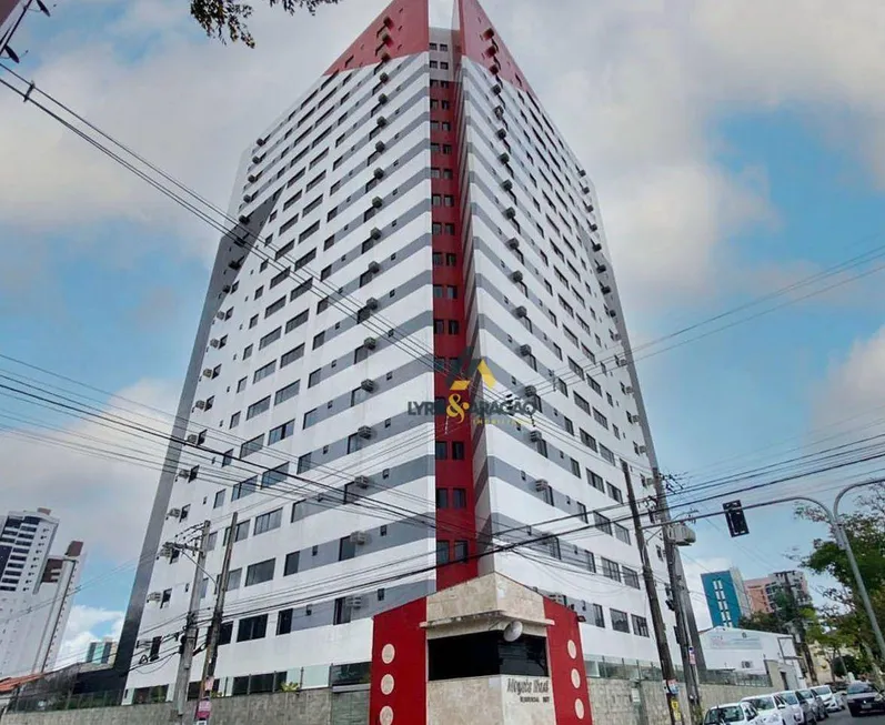 Foto 1 de Apartamento com 4 Quartos à venda, 100m² em Centro, Campina Grande