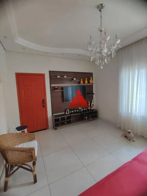 Foto 1 de Casa com 4 Quartos à venda, 250m² em Vila Cordenonsi, Americana