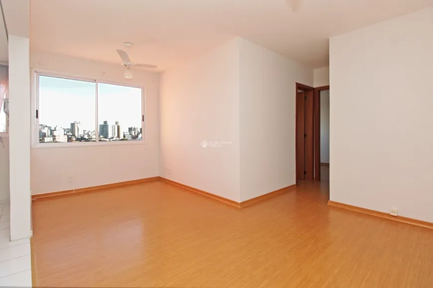 Foto 1 de Apartamento com 2 Quartos à venda, 50m² em Azenha, Porto Alegre