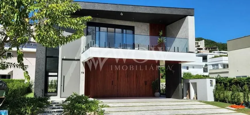 Foto 1 de Casa com 4 Quartos à venda, 382m² em Praia Brava de Itajai, Itajaí