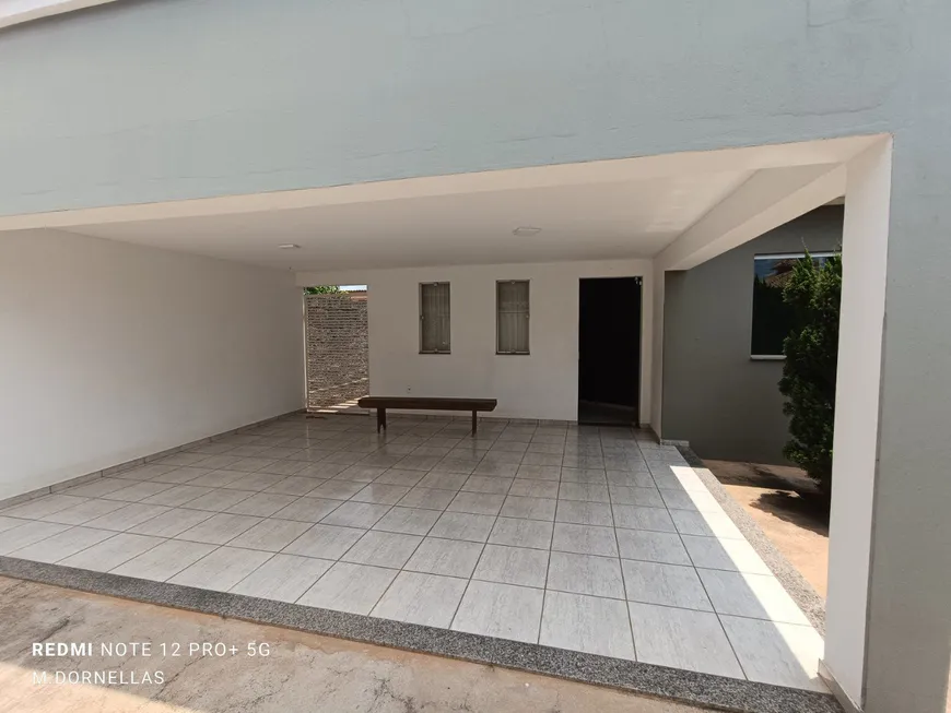 Foto 1 de Casa com 3 Quartos à venda, 360m² em Bom Jesus, Matozinhos