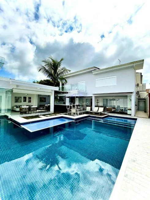 Foto 1 de Casa de Condomínio com 5 Quartos à venda, 545m² em Jardim Acapulco , Guarujá