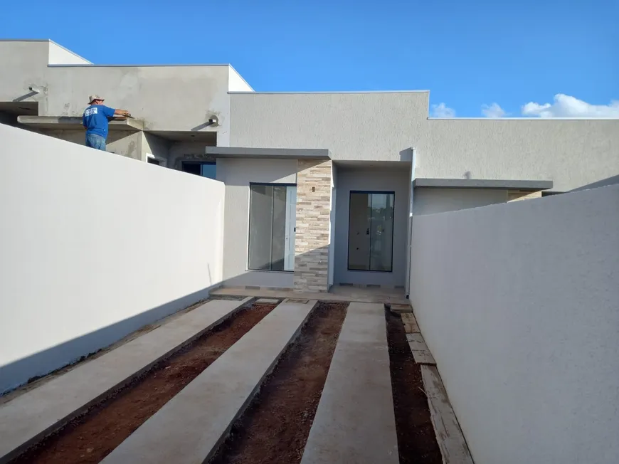 Foto 1 de Casa com 2 Quartos à venda, 60m² em Uvaranas, Ponta Grossa