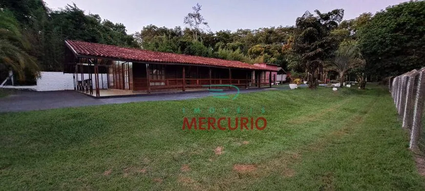 Foto 1 de Fazenda/Sítio com 3 Quartos à venda, 380m² em Jardim Imperial, Bauru