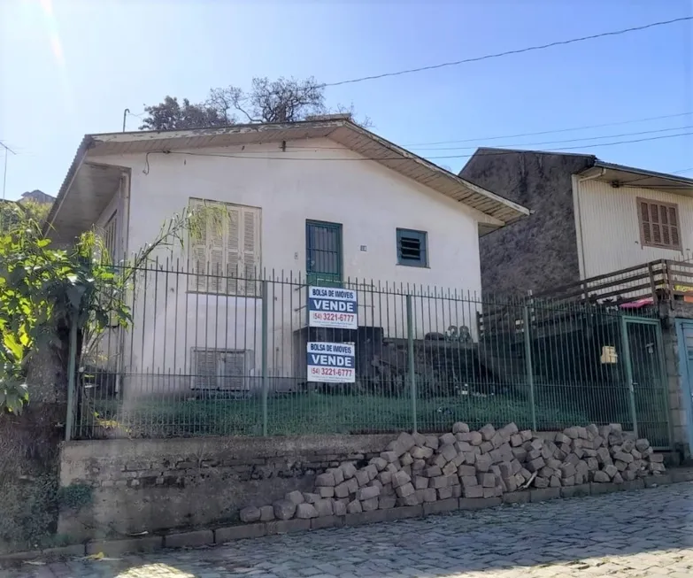 Foto 1 de Casa com 3 Quartos à venda, 110m² em Rio Branco, Caxias do Sul