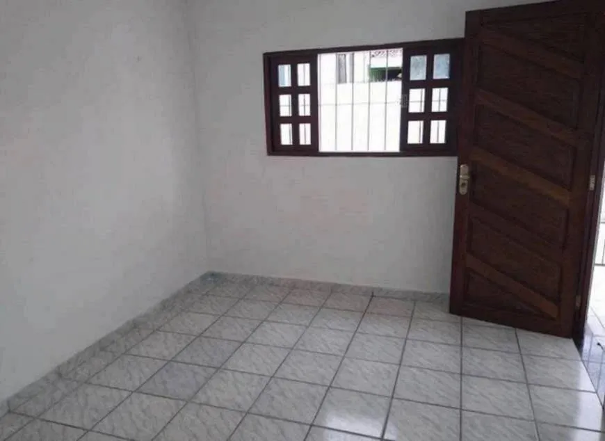 Foto 1 de Casa com 2 Quartos à venda, 70m² em Iapi, Salvador