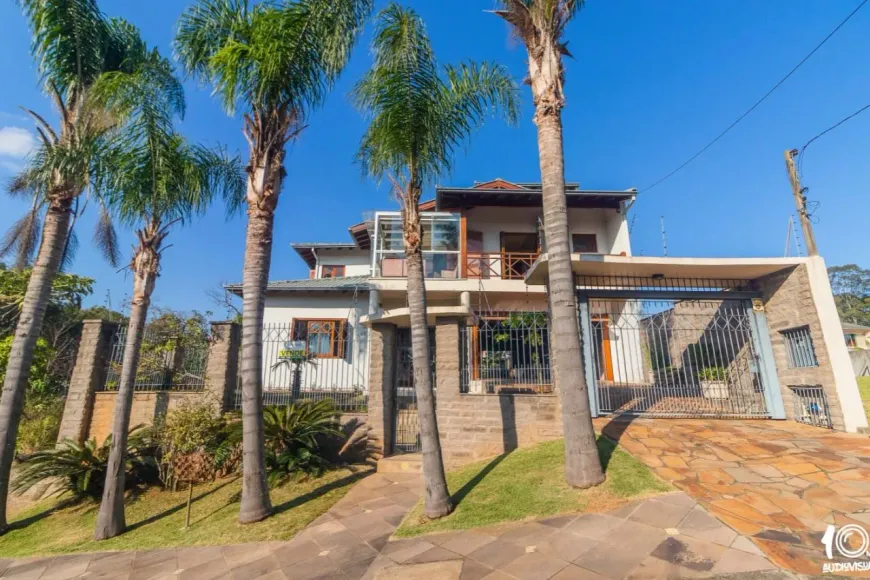 Foto 1 de Casa com 4 Quartos à venda, 269m² em Cristo Rei, São Leopoldo