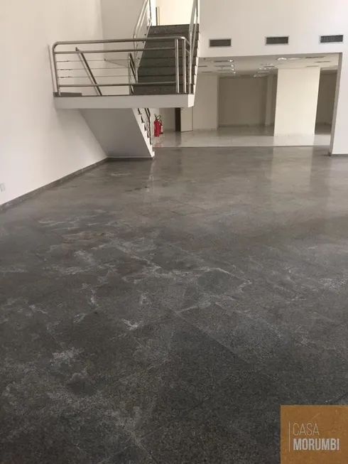 Foto 1 de Ponto Comercial para venda ou aluguel, 229m² em Santo Amaro, São Paulo