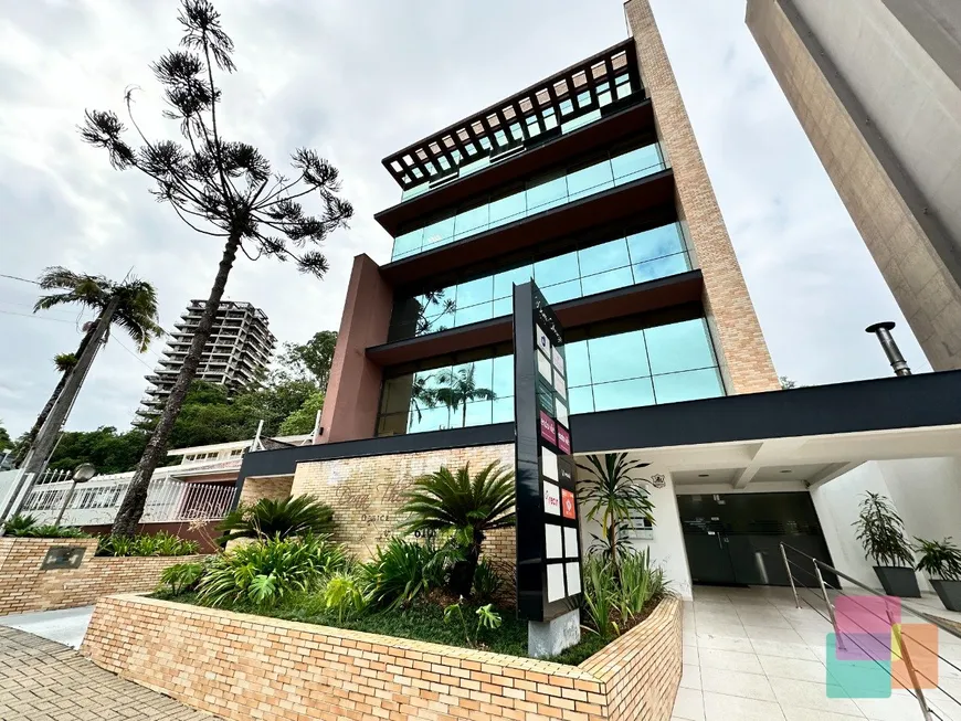Foto 1 de Ponto Comercial à venda, 78m² em Anita Garibaldi, Joinville