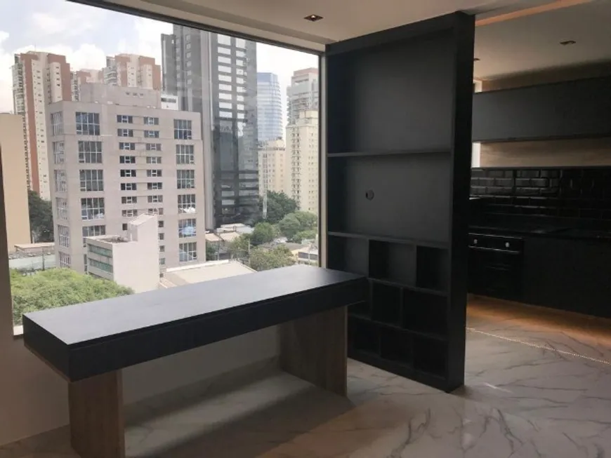 Foto 1 de Apartamento com 1 Quarto à venda, 29m² em Vila Nova Conceição, São Paulo