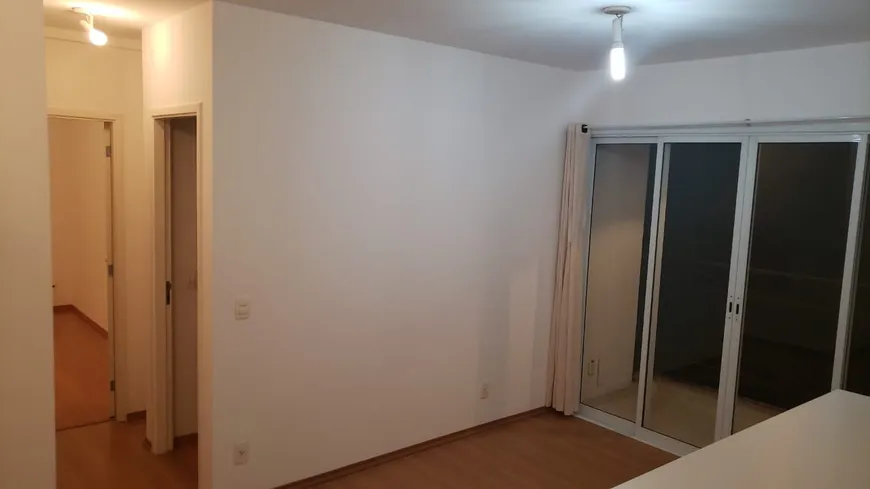 Foto 1 de Apartamento com 2 Quartos para alugar, 60m² em Bela Vista, São Paulo