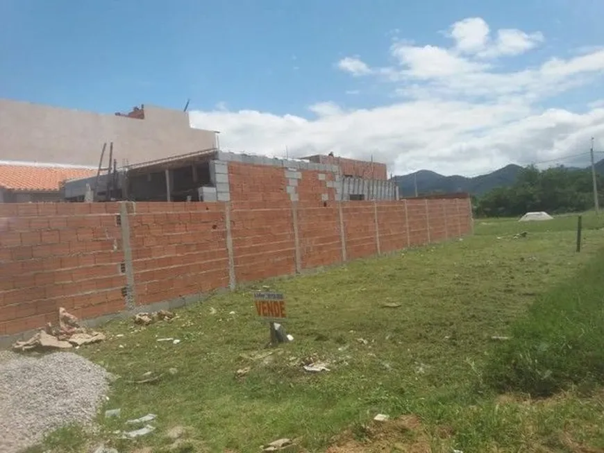 Foto 1 de Lote/Terreno à venda, 150m² em Travessão, Caraguatatuba