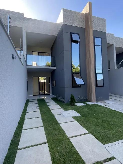 Foto 1 de Casa com 3 Quartos à venda, 122m² em Coacu, Eusébio