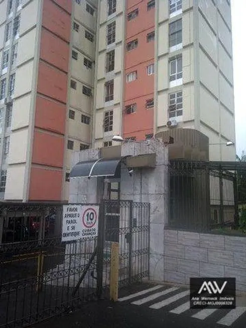 Foto 1 de Apartamento com 2 Quartos à venda, 64m² em Mariano Procópio, Juiz de Fora