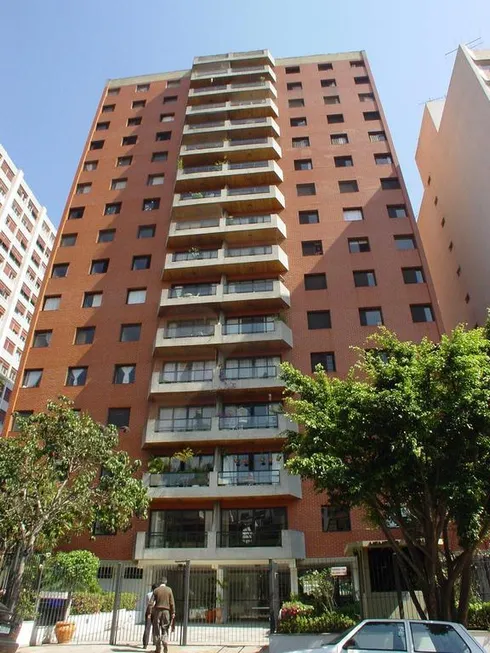 Foto 1 de Apartamento com 3 Quartos à venda, 134m² em Vila Madalena, São Paulo