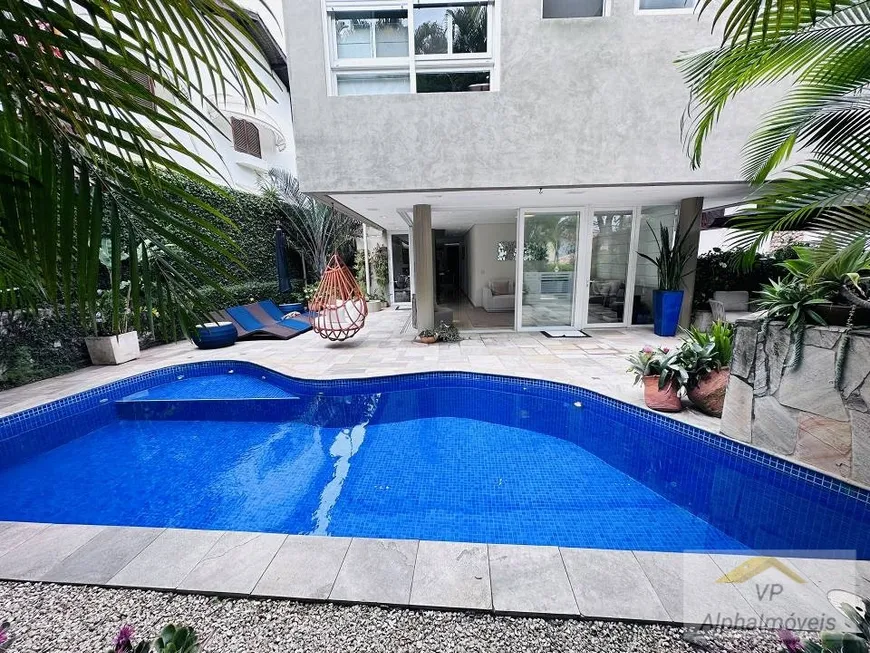 Foto 1 de Casa de Condomínio com 4 Quartos à venda, 550m² em Alphaville, Santana de Parnaíba