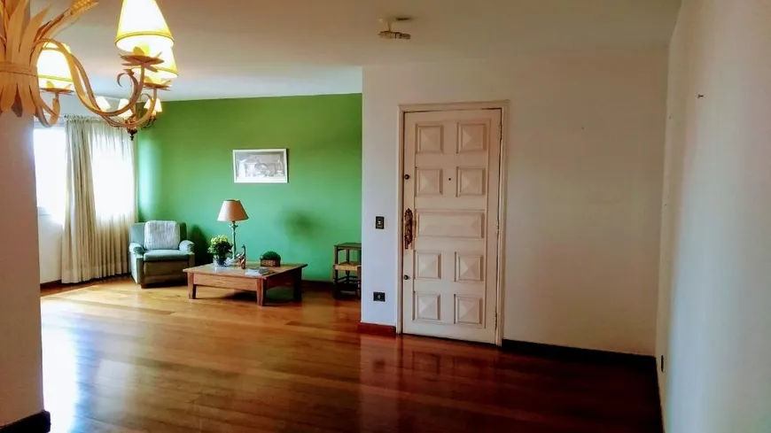 Foto 1 de Apartamento com 4 Quartos para alugar, 160m² em Santo Amaro, São Paulo