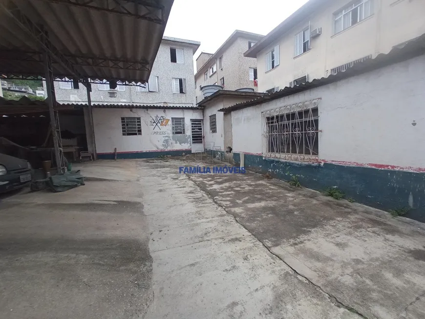 Foto 1 de Lote/Terreno para alugar, 686m² em Jabaquara, Santos