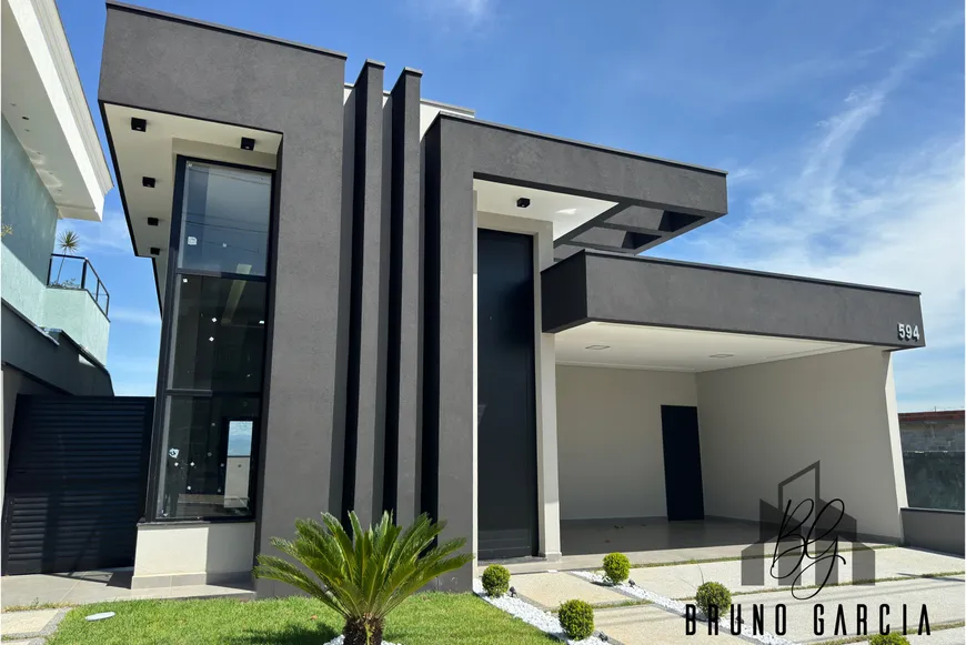 Foto 1 de Casa de Condomínio com 3 Quartos à venda, 135m² em Caçapava Velha, Caçapava