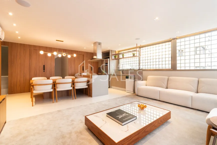 Foto 1 de Apartamento com 2 Quartos à venda, 250m² em Itaim Bibi, São Paulo