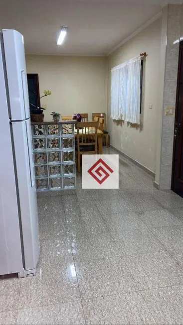 Foto 1 de Sobrado com 3 Quartos à venda, 135m² em Vila Curuçá, Santo André