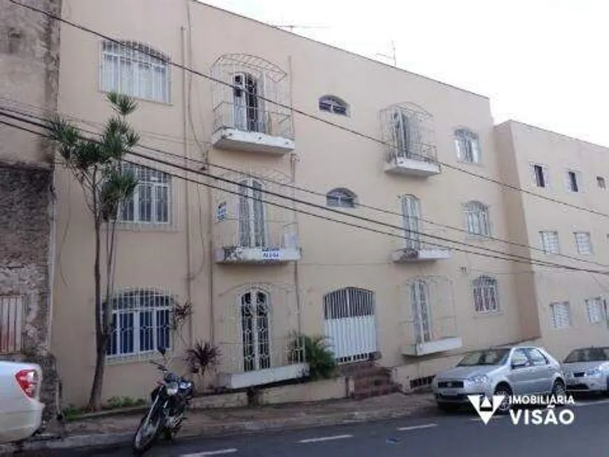 Foto 1 de Apartamento com 3 Quartos à venda, 100m² em Centro, Uberaba