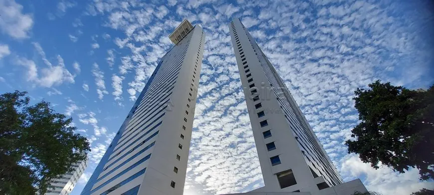 Foto 1 de Apartamento com 1 Quarto à venda, 32m² em Boa Viagem, Recife