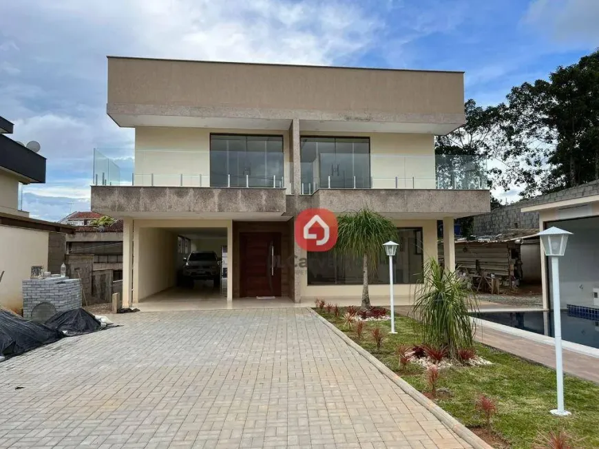 Foto 1 de Casa com 5 Quartos à venda, 400m² em Braunes, Nova Friburgo