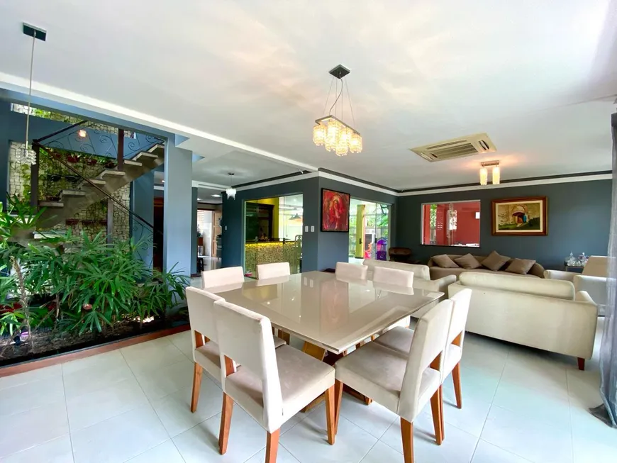 Foto 1 de Casa de Condomínio com 5 Quartos à venda, 300m² em Parque Verde, Belém
