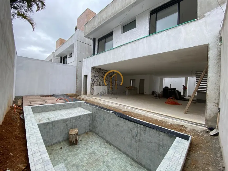 Foto 1 de Casa com 3 Quartos à venda, 331m² em Indianópolis, São Paulo