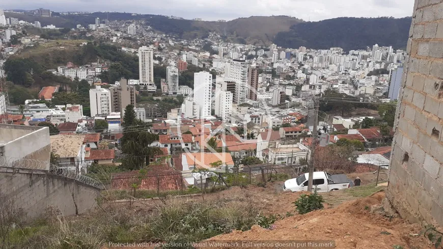 Foto 1 de Lote/Terreno à venda, 390m² em Centro, Juiz de Fora