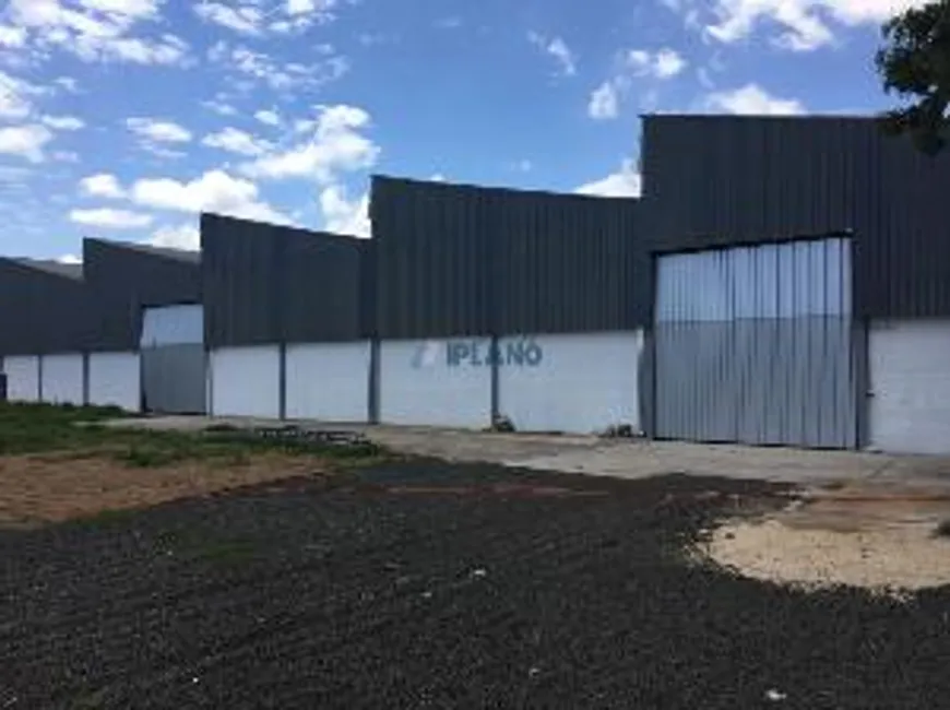 Foto 1 de Galpão/Depósito/Armazém à venda, 1827m² em Ceat, São Carlos