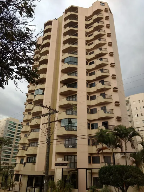 Foto 1 de Apartamento com 3 Quartos à venda, 137m² em Jardim Amalia, Bauru