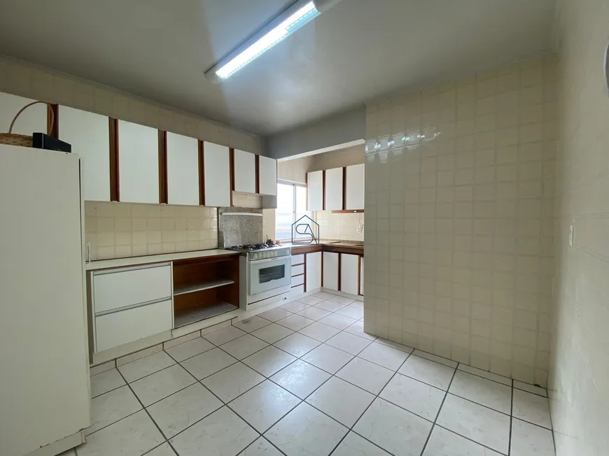 Foto 1 de Apartamento com 3 Quartos à venda, 83m² em Kobrasol, São José