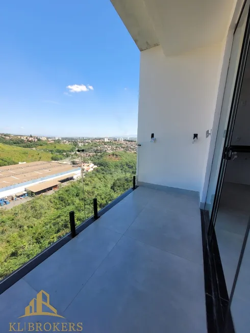 Foto 1 de Apartamento com 3 Quartos à venda, 196m² em Jardim Provence, Volta Redonda