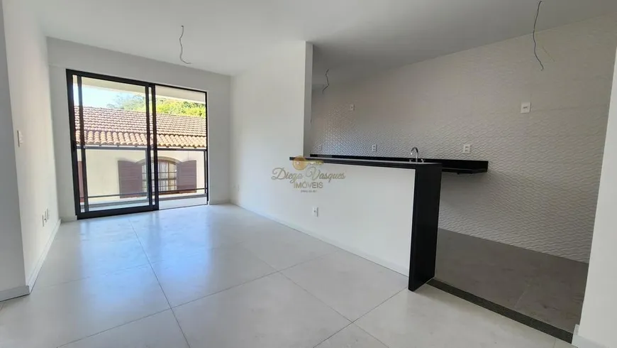Foto 1 de Apartamento com 2 Quartos à venda, 67m² em Varzea, Teresópolis