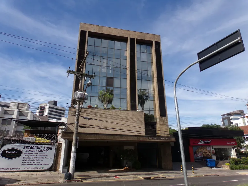 Foto 1 de Sala Comercial para alugar, 30m² em Petrópolis, Porto Alegre