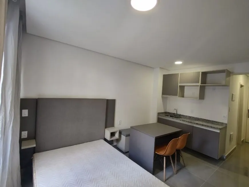 Foto 1 de Apartamento com 1 Quarto para alugar, 28m² em Jardim Chacara Inglesa, São Bernardo do Campo