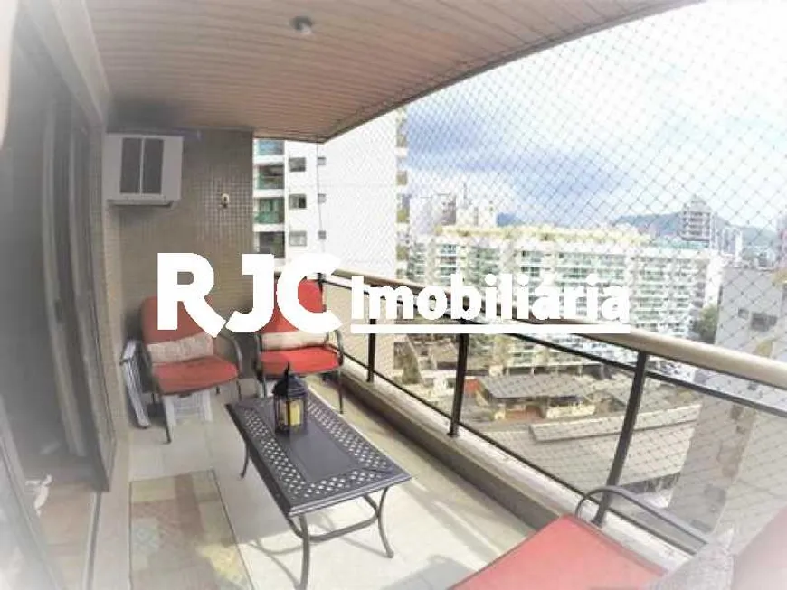 Foto 1 de Apartamento com 3 Quartos à venda, 120m² em Tijuca, Rio de Janeiro