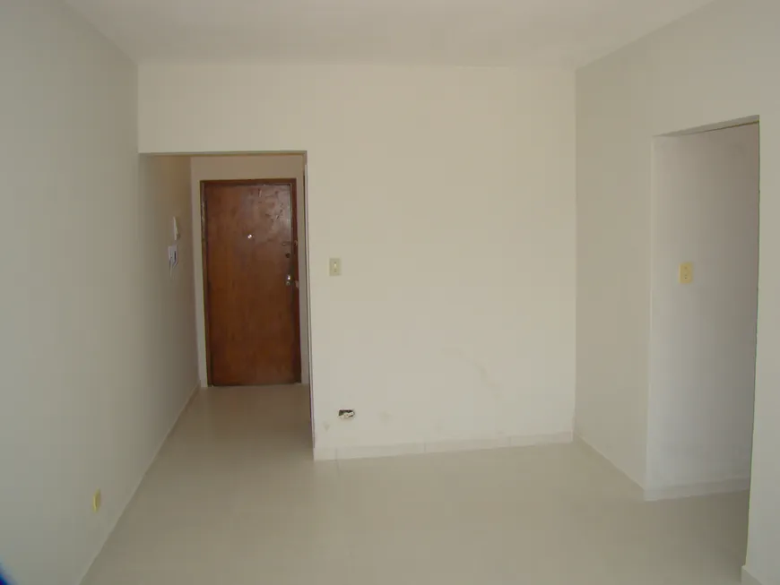 Foto 1 de Apartamento com 2 Quartos para alugar, 65m² em Bela Vista, São Paulo