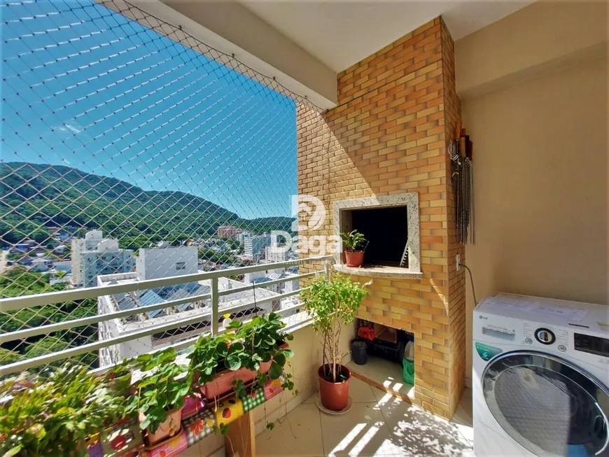 Foto 1 de Apartamento com 3 Quartos à venda, 81m² em Itacorubi, Florianópolis