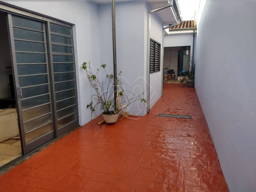 Foto 1 de Casa com 3 Quartos à venda, 177m² em Jardim Almeida, Araraquara